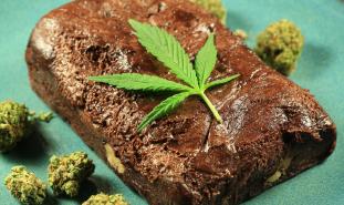 brownie with marijuana leaf