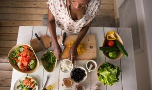 teen cooking